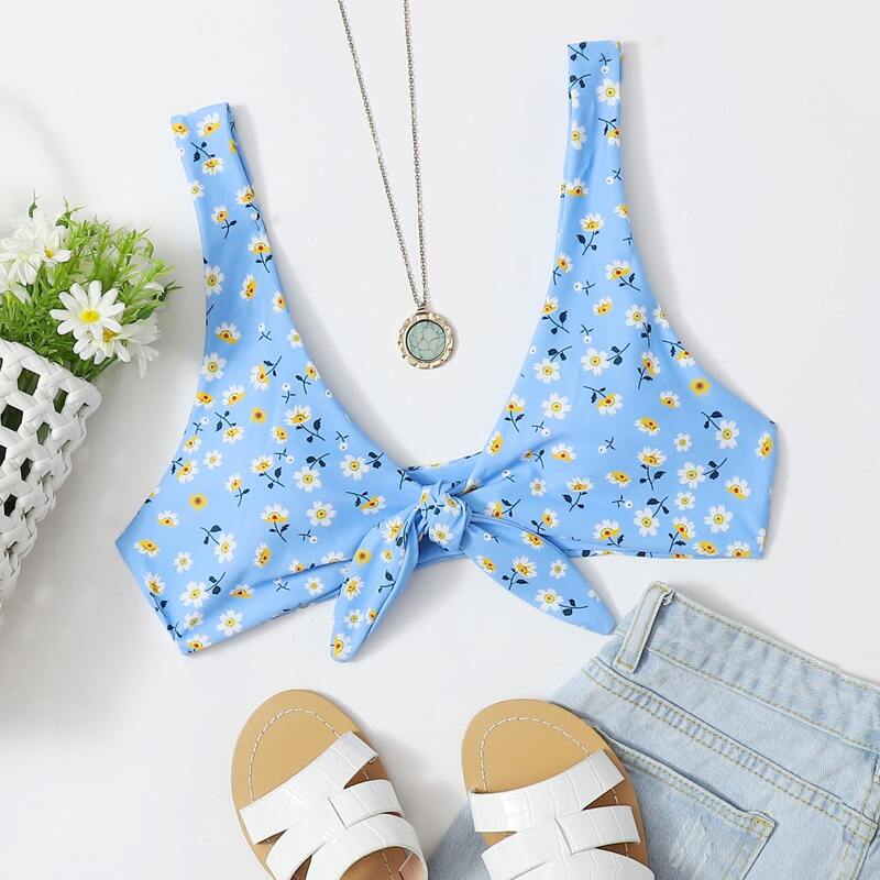 

Ditsy Floral Knot Front Bikini Top, Pastel baby blue