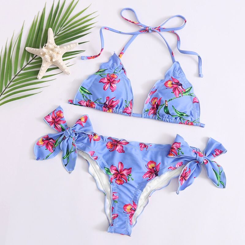 

Floral Lettuce Trim Triangle Bikini Swimsuit, Multicolor