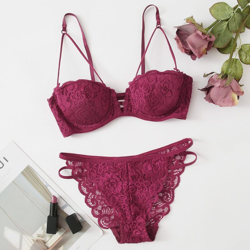 

Floral Lace Cut-out Underwire Lingerie Set, Rose red