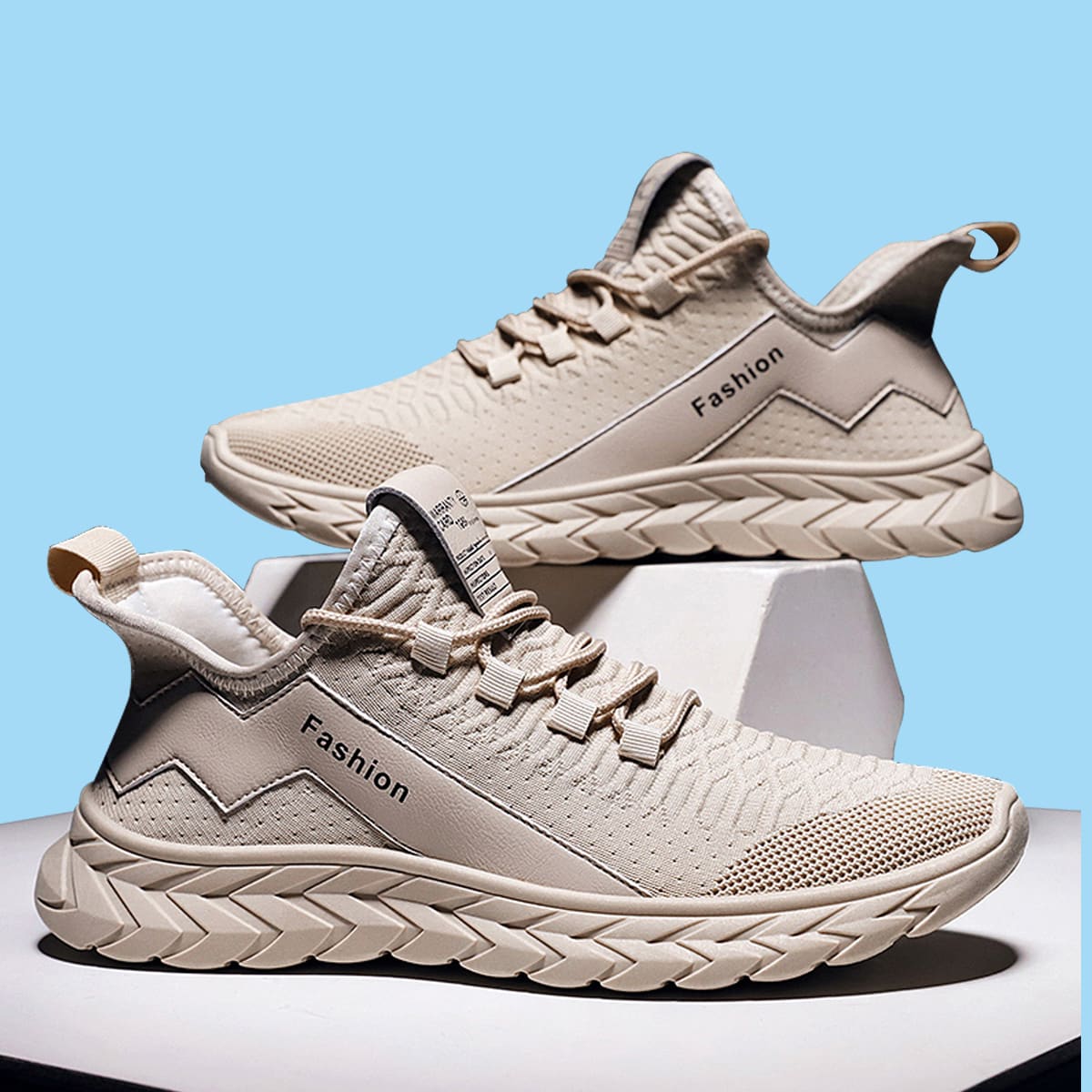 

Guys Lace-up Front Letter Graphic Knit Sneakers, Beige