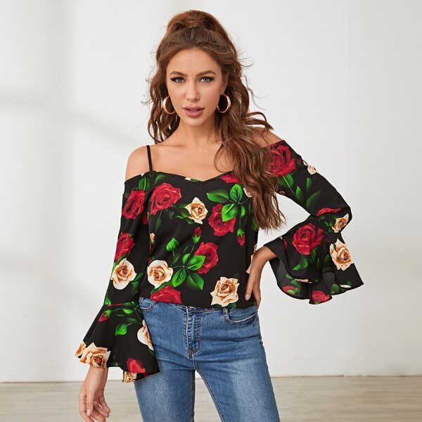 

Cold Shoulder Rose Print Top, Black
