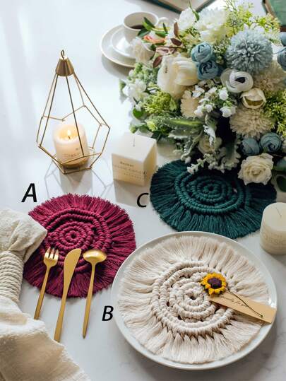 1pc Round Woven Placemat - 100 Mother's Day Gift Ideas