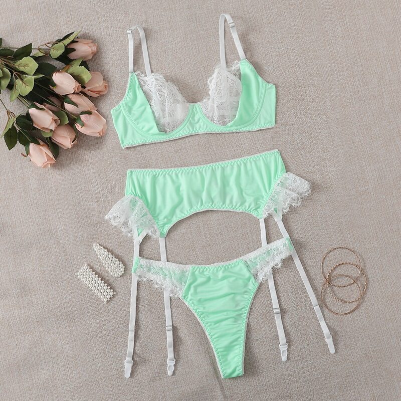 

Contrast Lace Underwire Garter Lingerie Set, Mint green