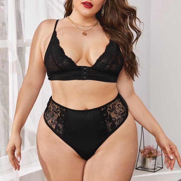 

Plus Contrast Lace Lingerie Set, Black