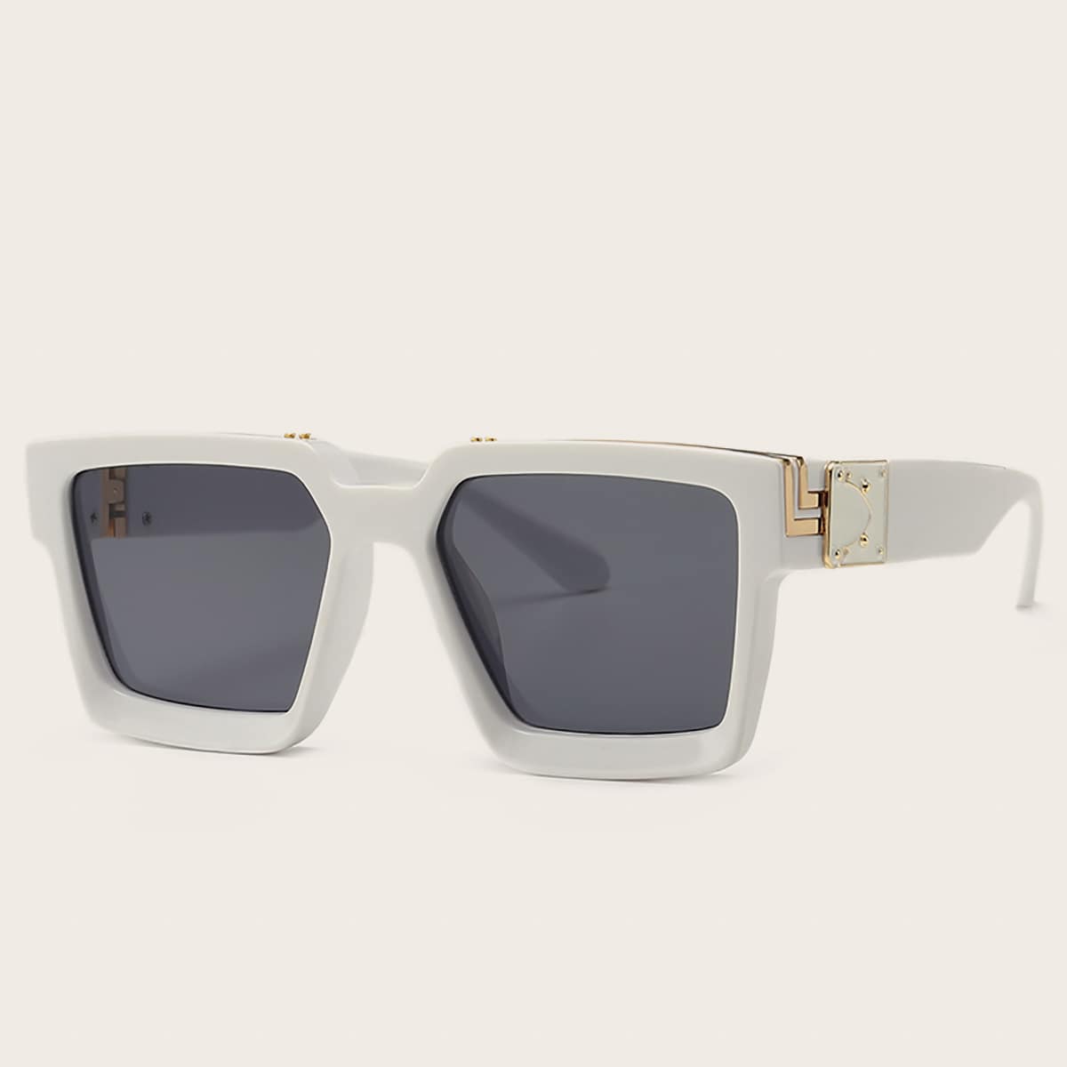 

Square Frame Sunglasses