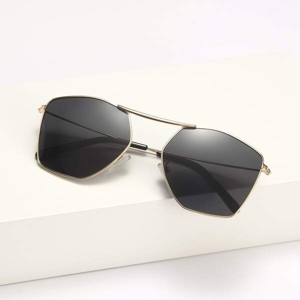 

Metal Frame Polarized Sunglasses