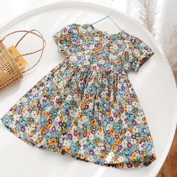 

Toddler Girls Allover Floral Smock Dress, Multicolor