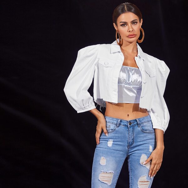

Puff Sleeve Buttoned Raw Hem Crop Denim Jacket, White