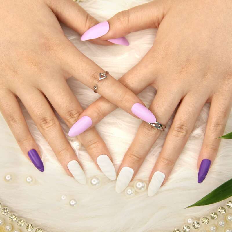 

24pcs False Nail & 1pc Tape & 1pc Nail File, Multicolor