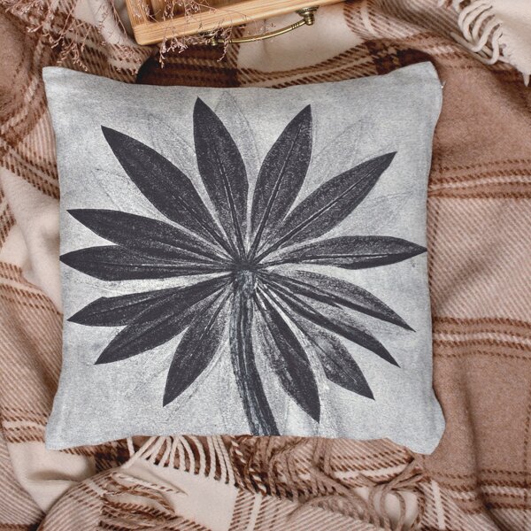

Leaf Print Cushion Cover Without Filler, Multicolor
