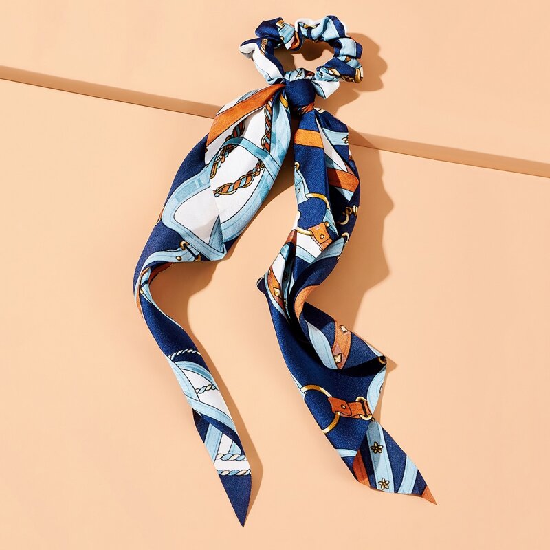 

Chain Print Scrunchie Scarf, Multicolor