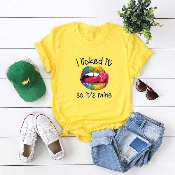 

Plus Slogan & Lip Print Tee, Bright yellow