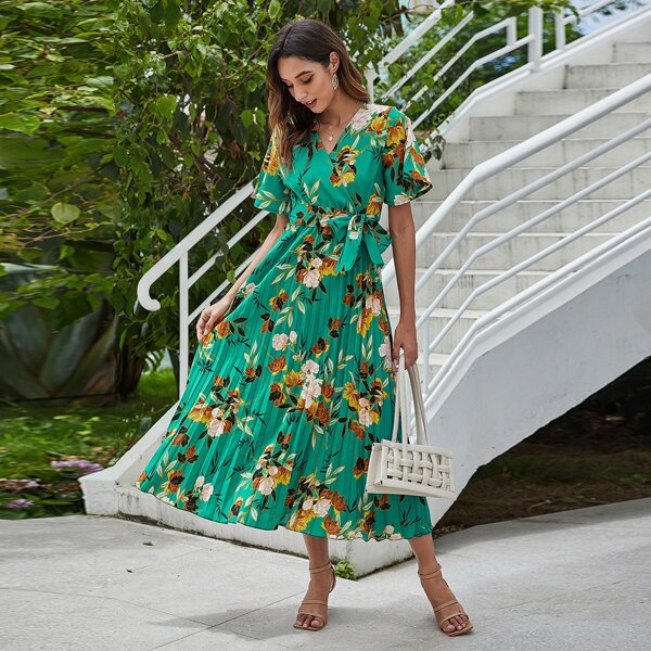 

Floral Print Belted Pleated Hem Dress, Green
