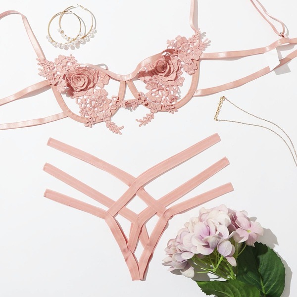 

Lace Appliques Underwire Crotchless Lingerie Set, Pastel baby pink
