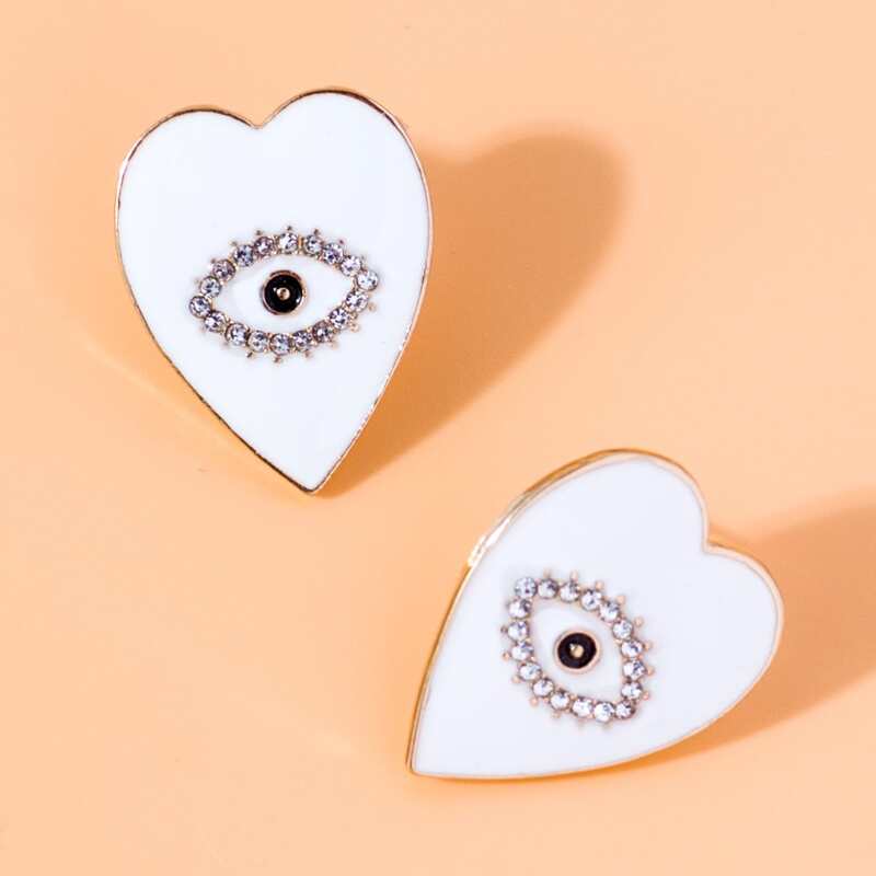 

Eye Engraved Heart Stud Earrings, White