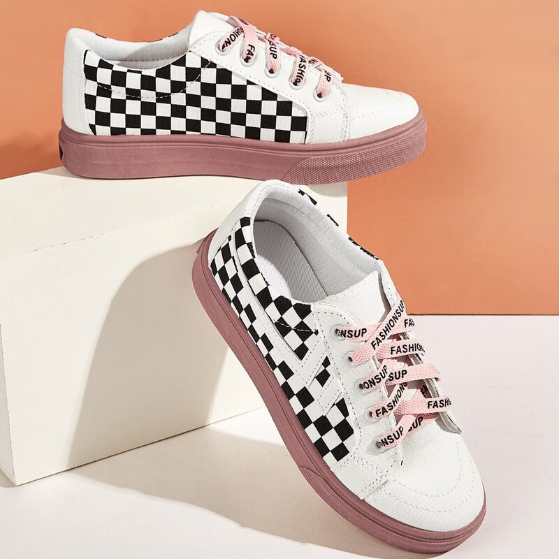

Lace-up Front Checkerboard Skate Shoes, Black and white