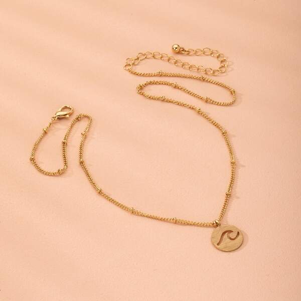

Hollow Out Round Charm Necklace, Gold