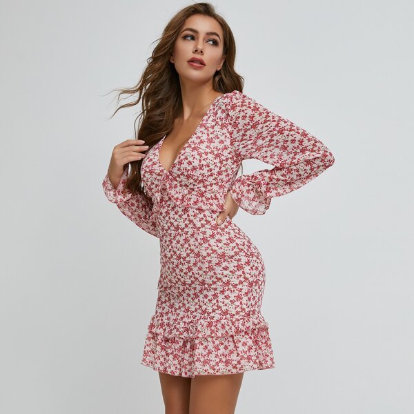 

Cut-out Back Ruffle Trim Ditsy Floral Dress, Multicolor