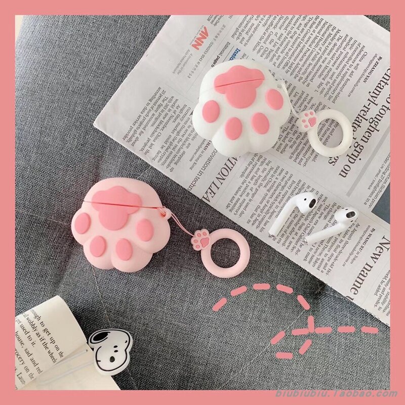 

Cat Paw AirPods Case, Multicolor