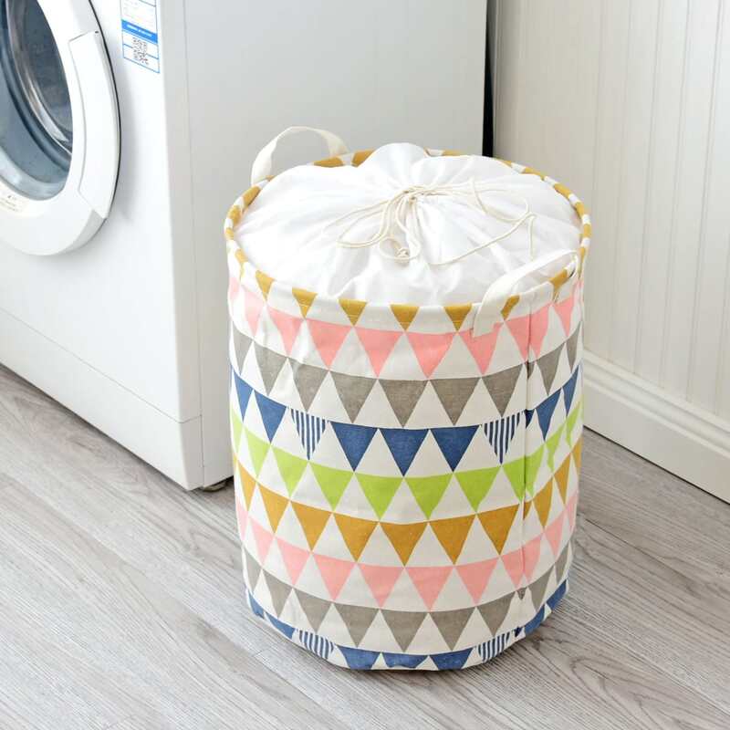 

Triangle Print Clothes Storage Basket, Multicolor