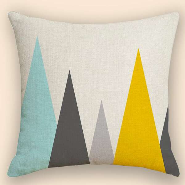 

1pc Triangle Print Cushion Cover Without Filler, Multicolor