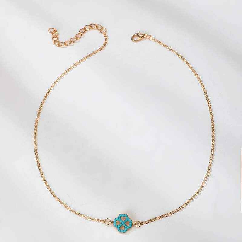

Floral Clavicle Necklace, Gold