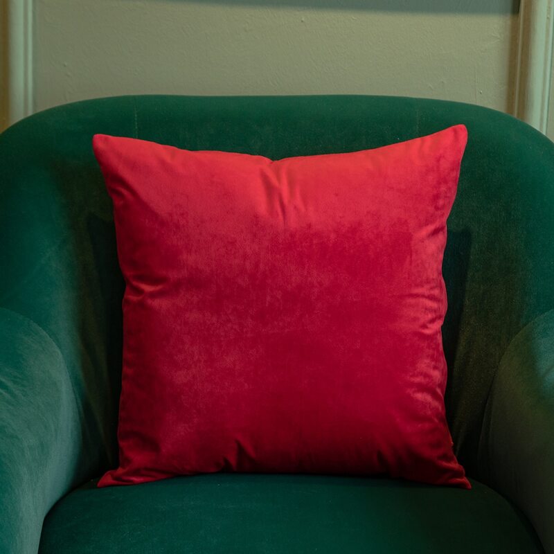 

1pc Solid Flannel Cushion Cover Without Filler, Rose red