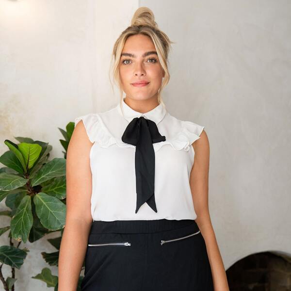 

Plus Contrast Knot Front Ruffle Armhole Top, White