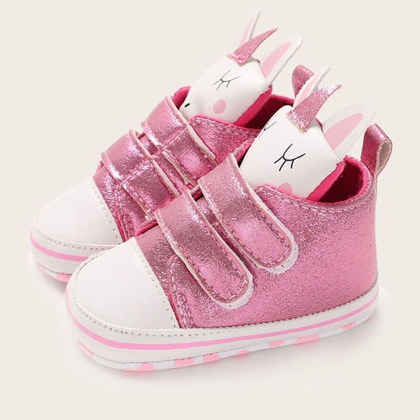 

Baby Girl Metallic Cartoon Graphic Sneakers, Pink