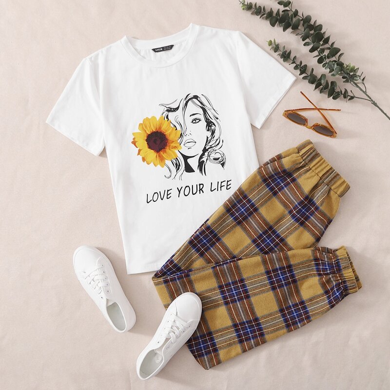 

Sunflower and Figure Graphic Top & Tartan Pants Set, Multicolor