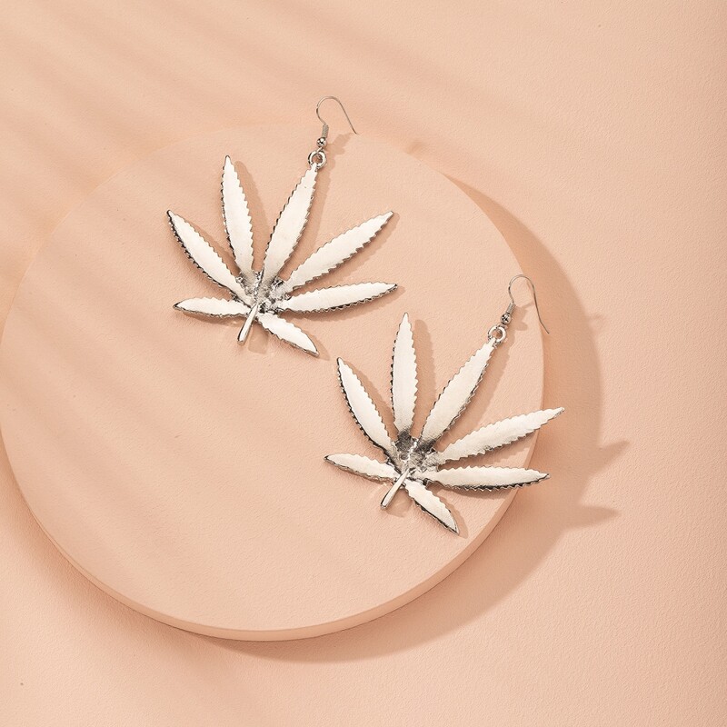 

Maple Leaf Design Drop Earrings, Silver