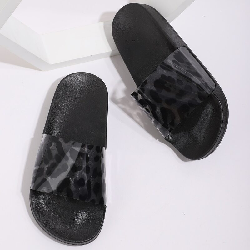 

Clear Leopard Wide Fit Slides, Black