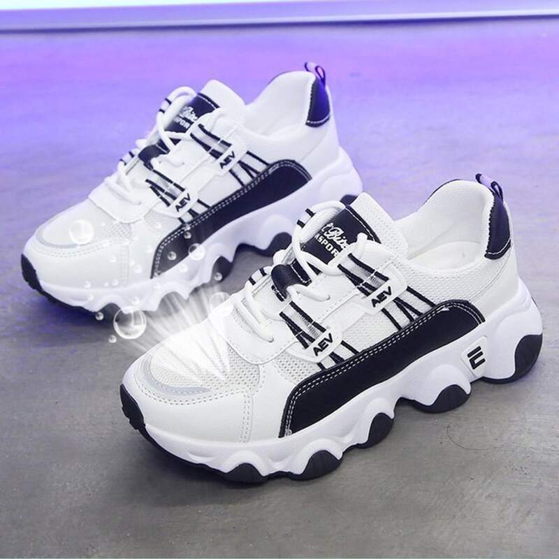 

Two Tone Mesh Chunky Sneakers, Black and white
