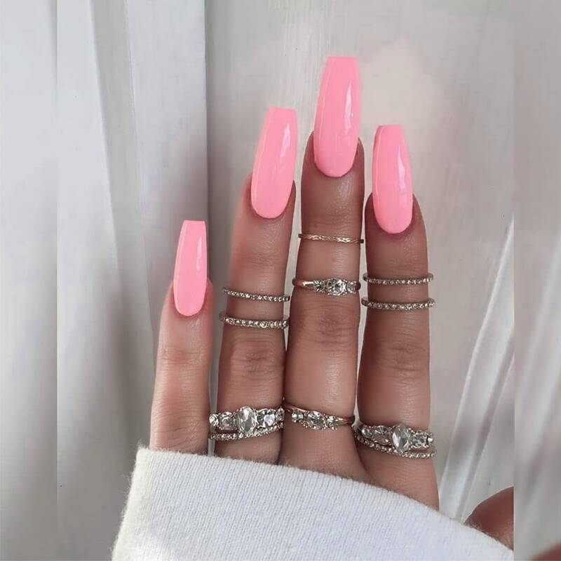 

24pcs Long Square Fake Nail & 1sheet Tape & 1pc Nail File, Pink