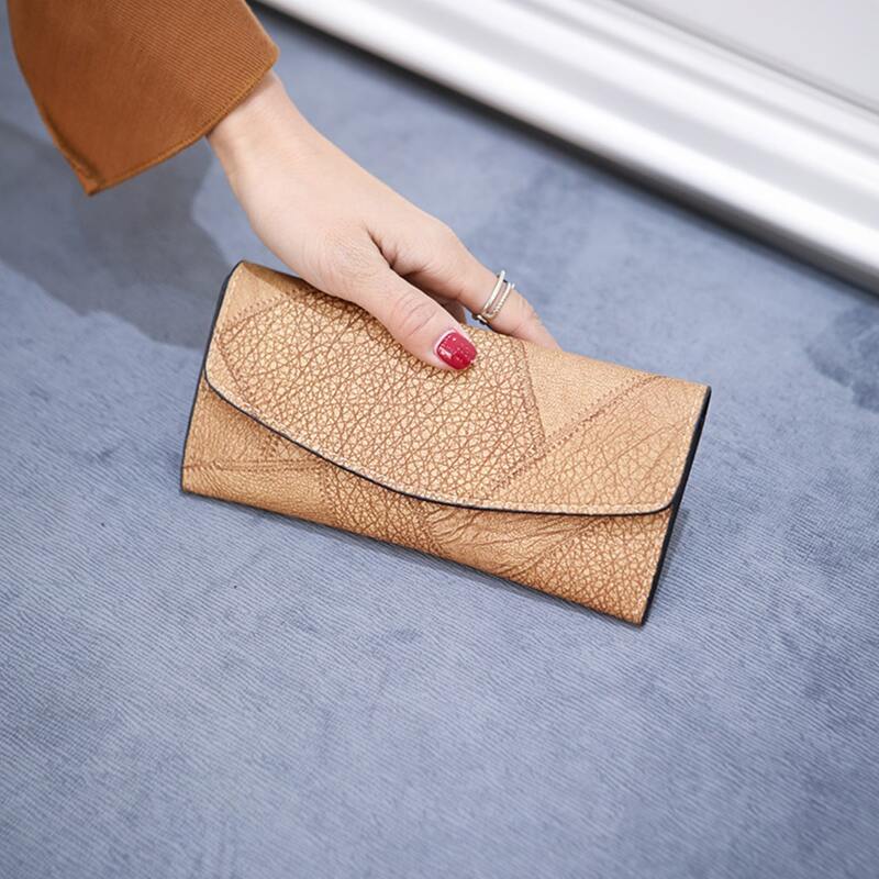 

Simple Fold Over Purse, Camel