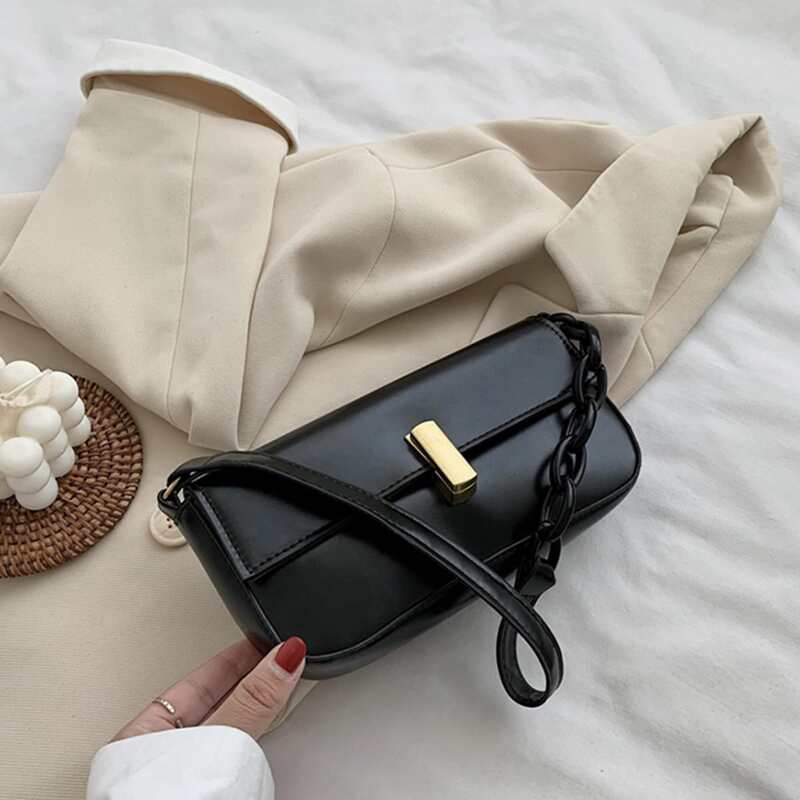 

Minimalist Baguette Bag, Black