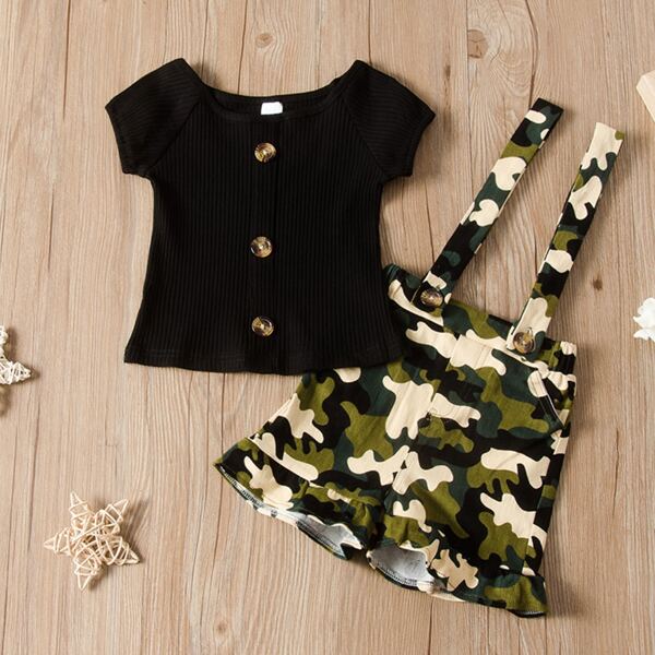 

Toddler Girls Solid Button Front Tee With Pinafore Camo Shorts, Multicolor