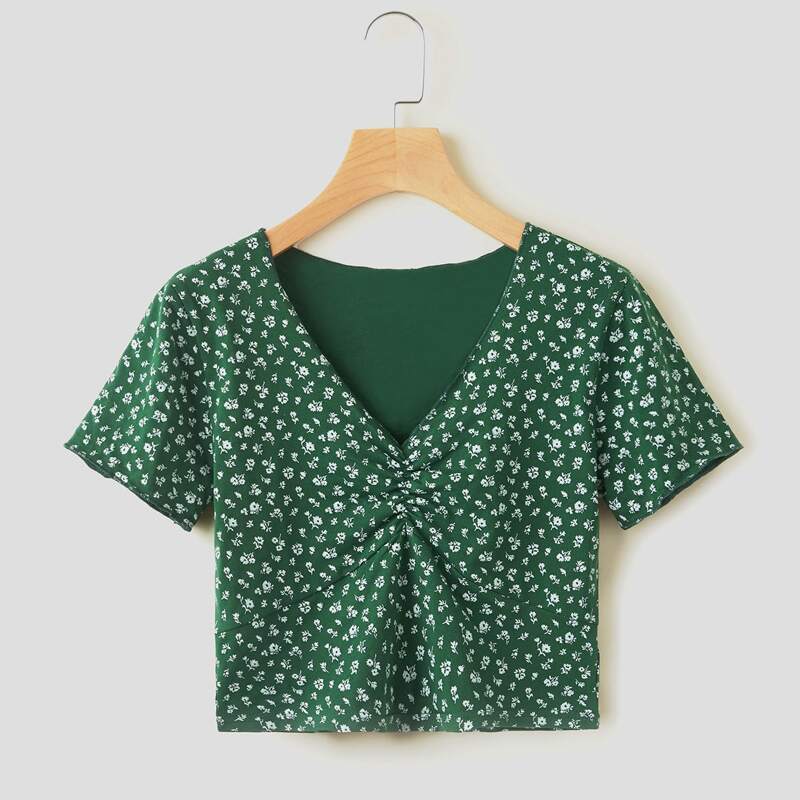 

Ditsy Floral Lettuce Trim Ruched Crop Top, Green