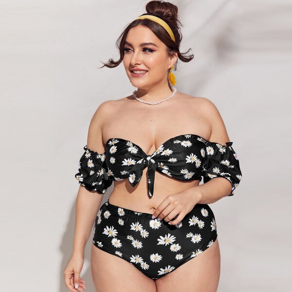 

Plus Daisy Floral Knot Front Bikini Swimsuit, Black