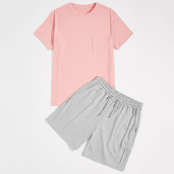 

Men Pocket Patched Tee With Drawstring Shorts, Multicolor