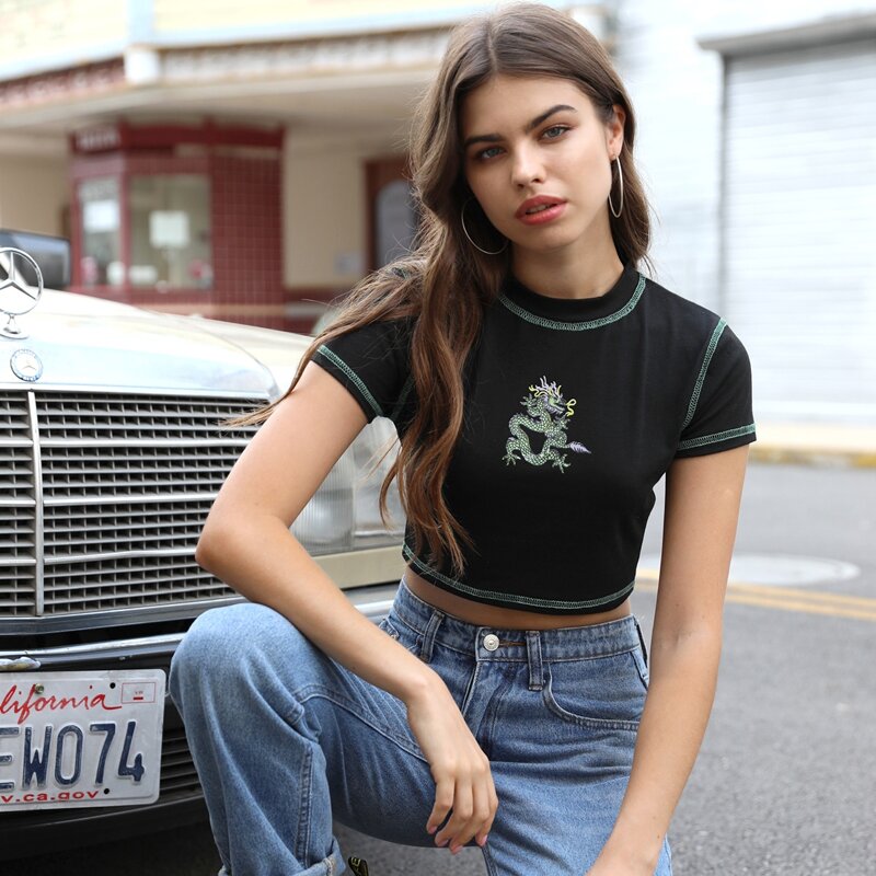 

Dragon Graphic Stitching Crop Tee, Black