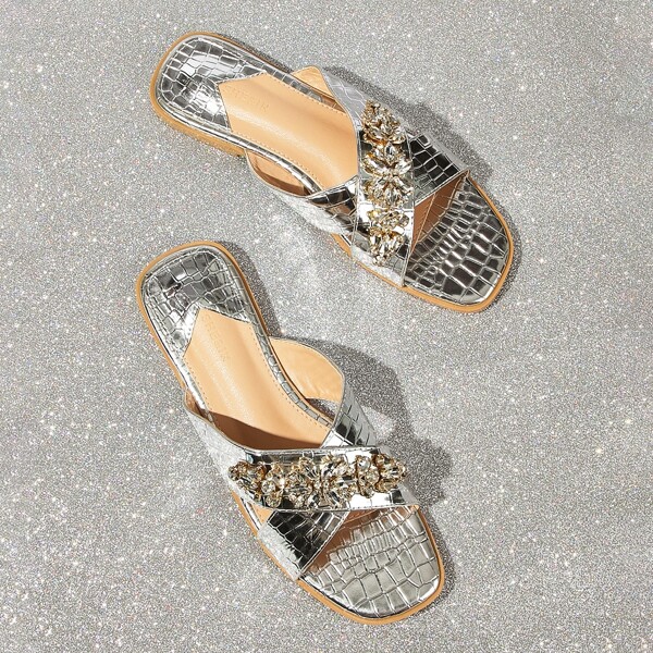 

Gemstone Flower Decor Criss Cross Slide Sandals, Silver