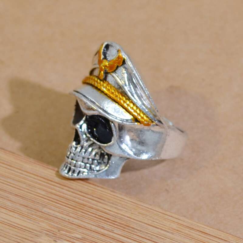 

Guys Skull Design Ring, Multicolor