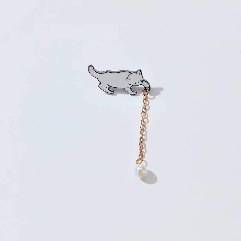 

1pc Cat Brooch, White