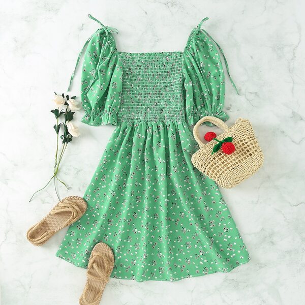 

Ditsy Floral Square Neck Shirred Swing Dress, Green