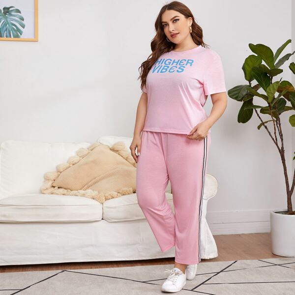 

Plus Letter Graphic Side Stripe PJ Set, Baby pink