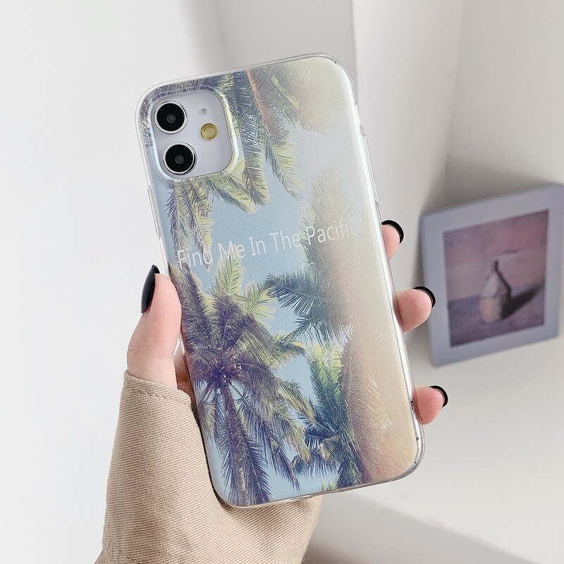 

Coconut Tree & Sun iPhone Case, Multicolor