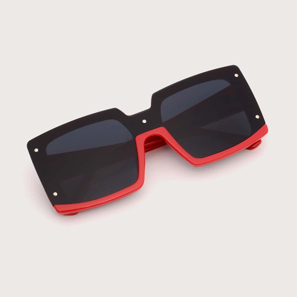 

Rivet Decor Sunglasses, Black