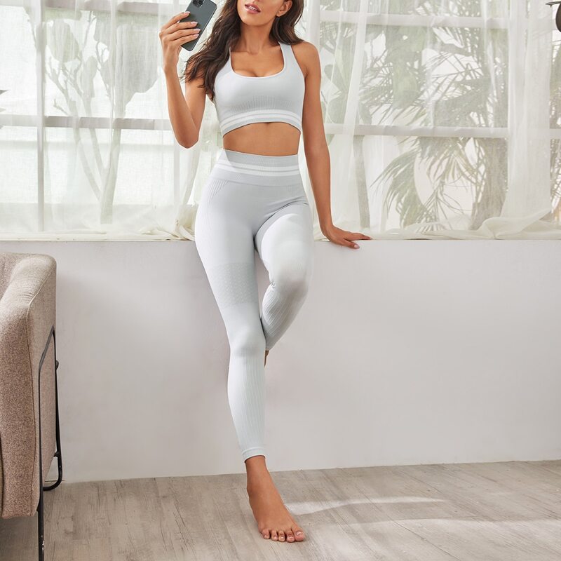 

Scoop Neck Tank Top With Leggings Sports Set, Light grey