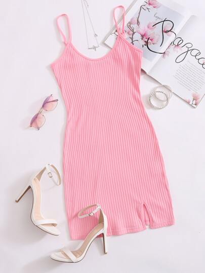 Abita a costine con fessura sull'orlo